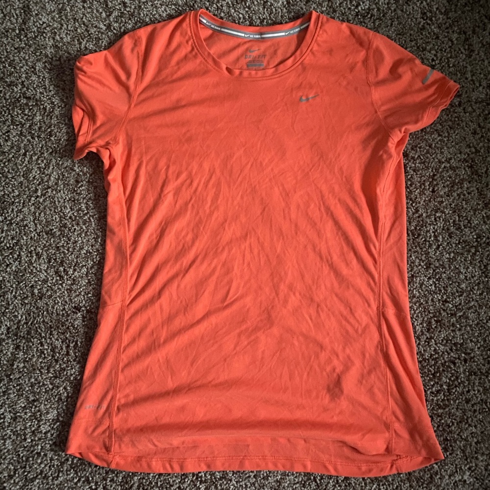 Women’s Nike Dri-fit T-shirt
